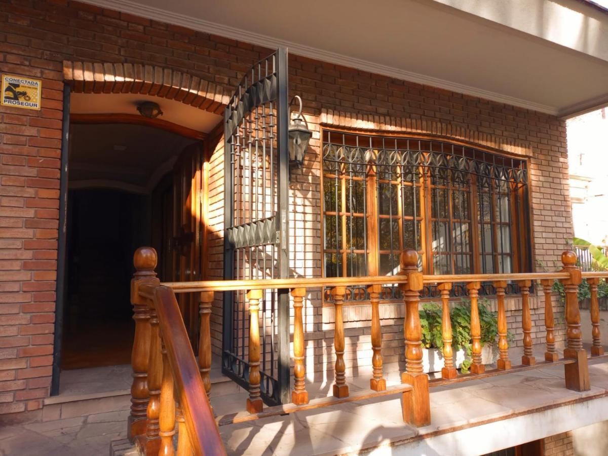Casa Bravo Bed & Breakfast Мендоса Екстериор снимка