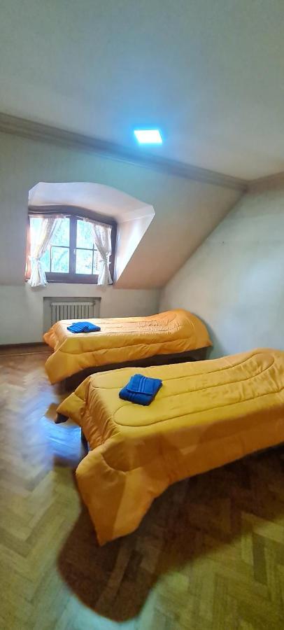 Casa Bravo Bed & Breakfast Мендоса Екстериор снимка